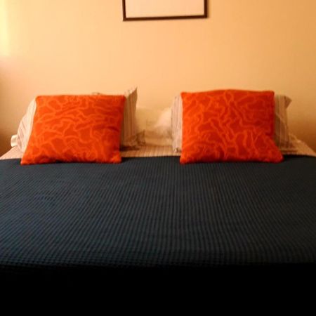 Camera Luminosa Ed Elegante Hotel Болоня Екстериор снимка